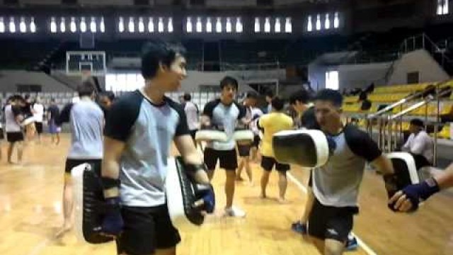 'MUAYTHAI FITNESS FIRST MALL OF ASIA. GOOD JOB GUYS! :]'