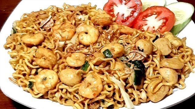 'MIE GORENG SEAFOOD ALA RESTORAN YANG ENAK'