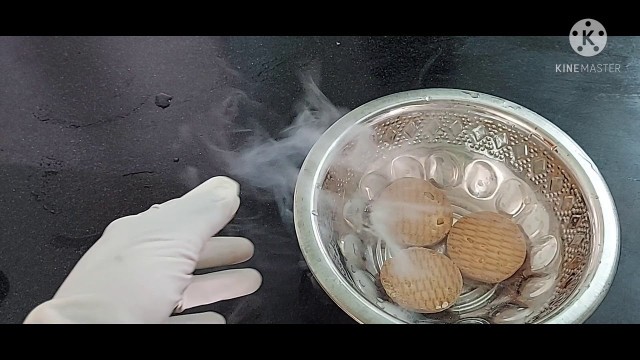 'How to make nitrogen smoke biscuit | very easy to make smoke biscuit at home'