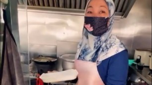 'Jalan jalan Cari Makan Mystyle Nazaqiraniq  muslim food'