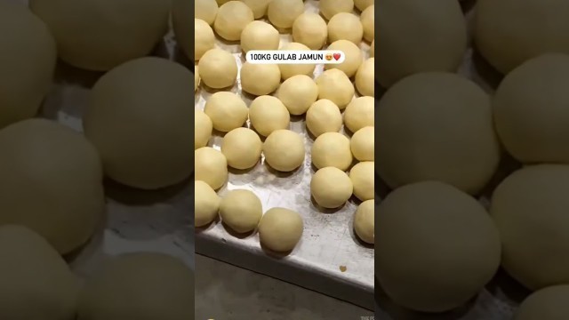 'gulab jamun||best food||street food||food video ||what\'s app status||bestfood #shorts'