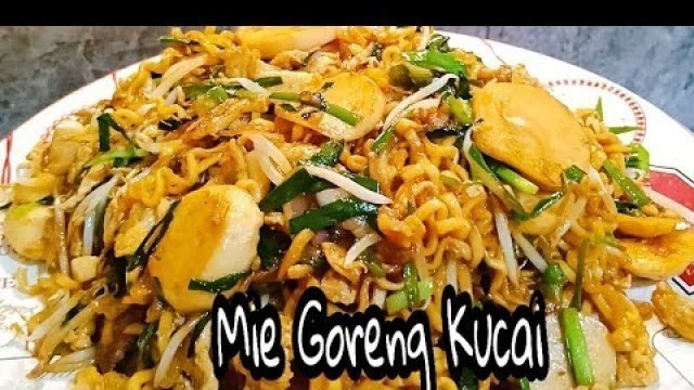 'Bakmie Goreng Kucai Ala Chinese Food'