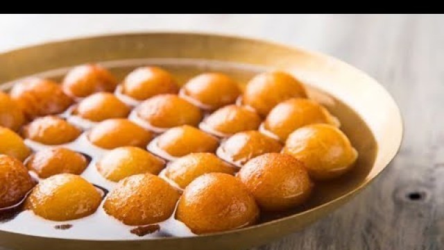 'Gulab Jamun banane ki vidhi - sanjeev kapoor recipes, nisha madhulika, bharatzkitchen HINDI'