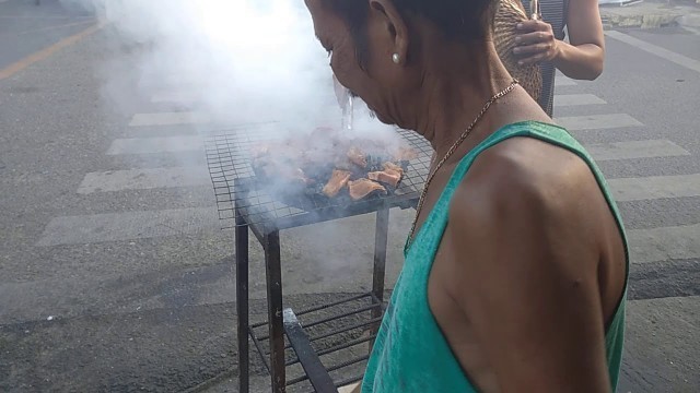 'DUGO-DUGO UG SINUGBANG BABOY(DANAO CITY STREET FOOD)'