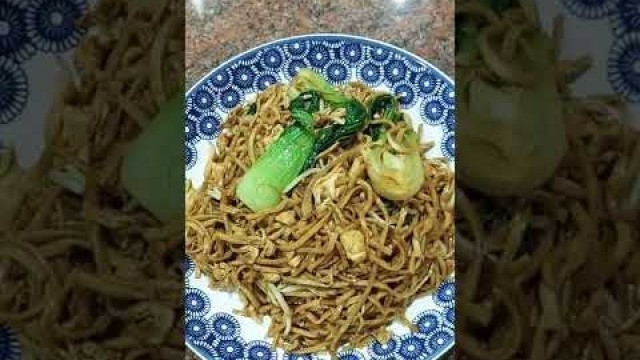 'Mie Goreng Telor Ala Imperial Kitchen & Dimsum'