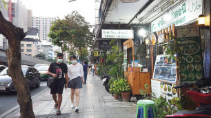 '[4K] Walking in Bangkok Halal Food Street (Phetchaburi Soi 7)'