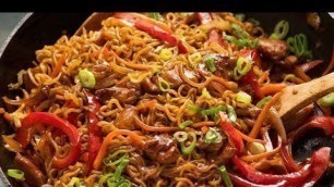 'EASY DELICIOUS CHINESE CHICKEN NOODLES RECIPE. #noodles #Chinesefood #cooking #food'