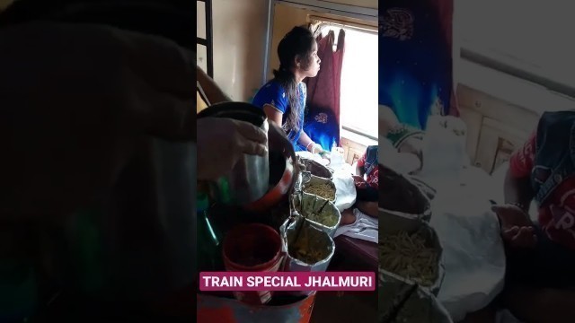 'Train special jhalmuri #shorts #youtubeshorts #trainfood'