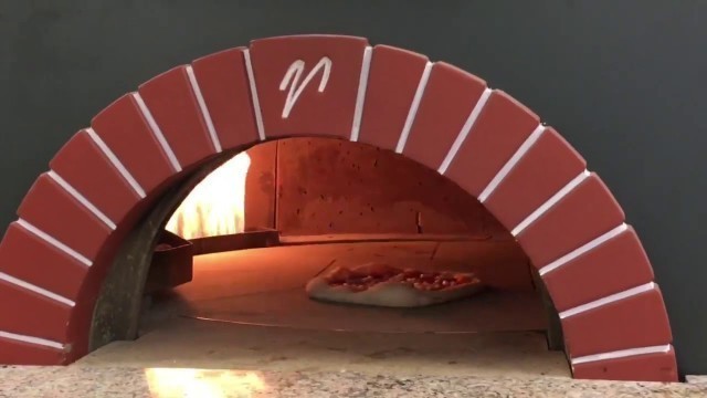 'Valoriani | Rotating Wood Fired Ovens | Pizza Ovens Made In Italy'