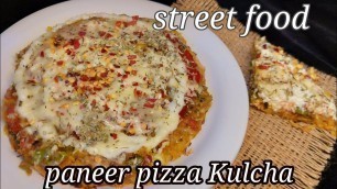 'paneer pizza kulcha street food,  ludhiana style paneer pizza kulcha, cheese kulcha'