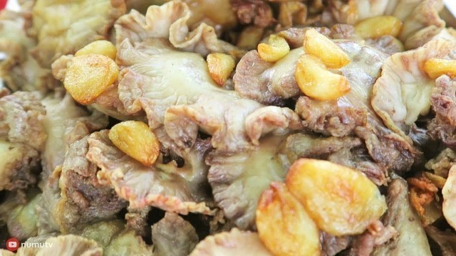 'Philippines Street Food - Chicharon Bulaklak'