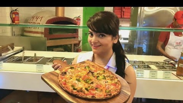 'Mumbai Food | Veg Pizza'