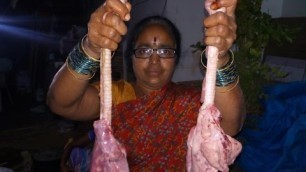 'Cooking GOAT LAMB MUTTON LUNGS curry in Indian Village Style recipe Tasty village food how to cook'