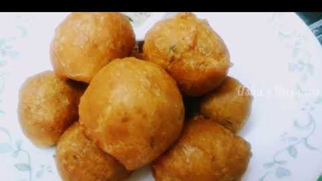 'Mysore Bajji,Train Chutney|Fluffy and Spongy Mangalore Bonda|Very Simple South Indian Street food'