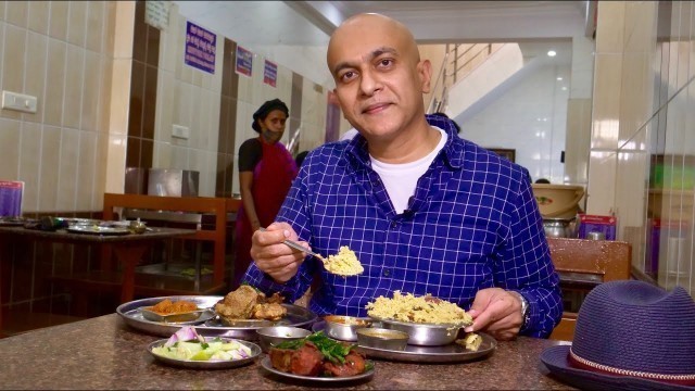 'Lunch At LAKSHMAN MESS | Mysore’s Famous Naati (Local) Non Veg Eatery |Mutton Pulav, Curries & Fries'