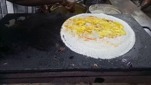 'Masala Dosa | Mumbai Street Food | Crazy Food Ranger'