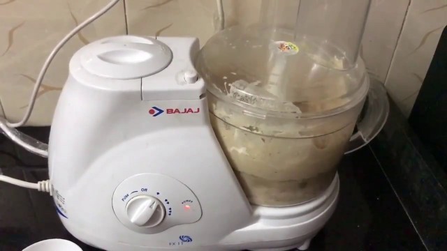 'Bajaj Food Processor Demo for Kneading Flour (Dough/Atta)'