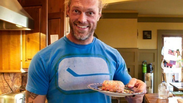 'This is Edge’s favorite cheat meal: WWE 24 extra'