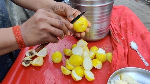 'Aloo Handi Chaat | Unusual Street Food of Mumbai | Indian Street Food'