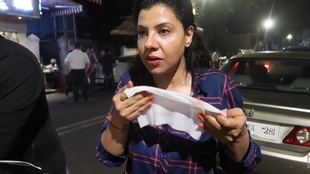 'Night Out for Mumbai\'s famous Street Food | SS vlogs :-)'