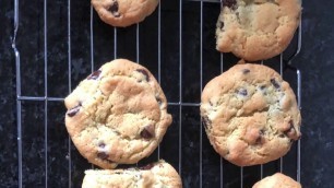 'Best easy chocolate chip cookies'