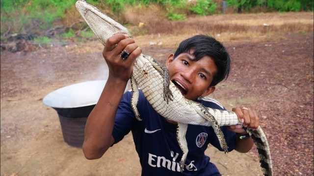 'Wow! Mouth watering see he eat - Eat crocodile Delicious - Cooking Baby Crocodile I like to eat'