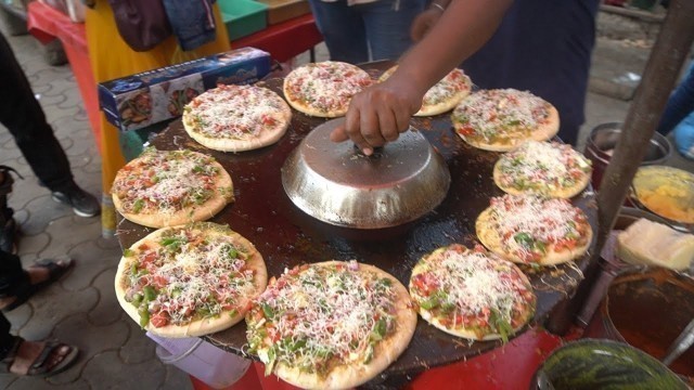 'VEG CHEES PIZZA: Very Famous Spicy Veg Cheese Pizza of Mumbai | Indian Street Food'