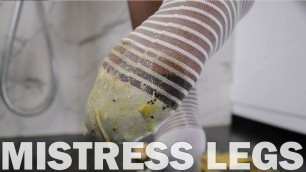 'Mistress legs fruit food crush'