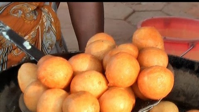 'MYSORE BAJJI | MYSORE BONDA | INDIAN STREET FOOD | FOOD & TRAVEL TV'