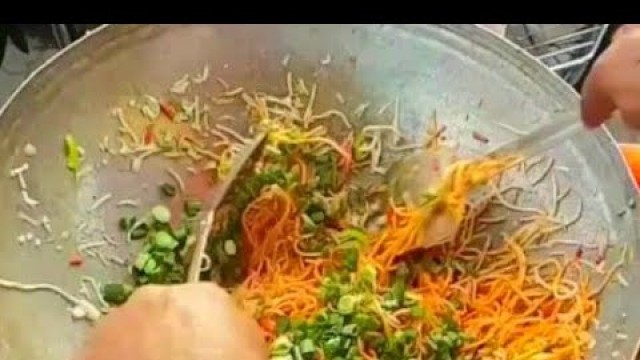 'Street Food Mumbai #shorts | Chinese food 20 rupees only | the good food show'