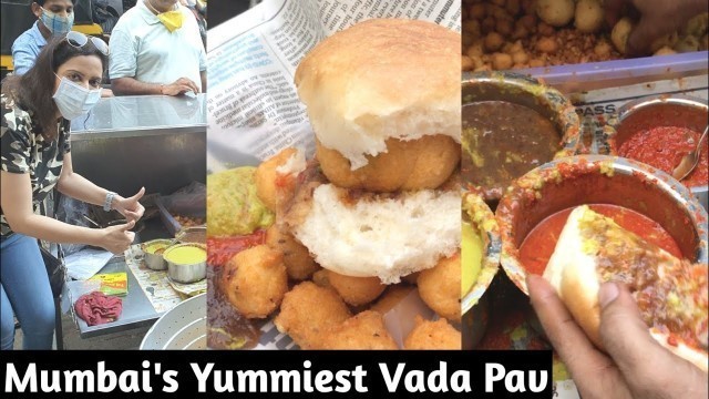 'Mumbai\'s Best Vada Pav | Famous Asha Parekh Vada Pav Stall In Santacruz'