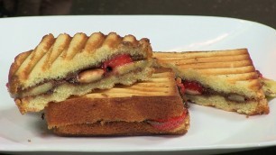 'Grilled Nutella and Strawberry Sandwich By Maithily'