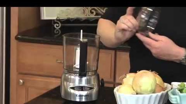 'Cuisinart Mini Prep Plus 4-Cup Food Processor (DLC-4CHB) Demo Video'