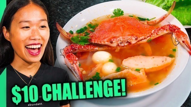 '$10 Street Food Challenge in Seafood City, Vietnam!! Cheapest Crab Noodles!!'