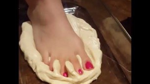 'Messy Feet Food Crush Between My Toes'