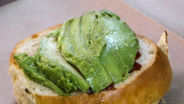 'Spam Meat, Avocado and Egg Giant Sandwich Tried in Brick Lane, London Street Food'