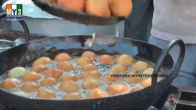 'MYSORE BAJJI | KAKINADA STREET FOOD | INDIAN STREET FOOD street food'