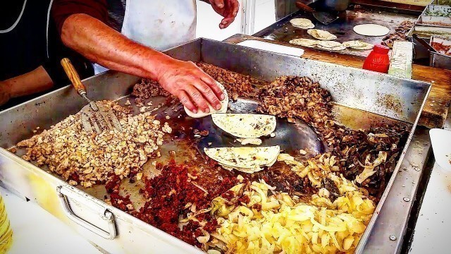 'The Ultimate MEXICAN STREET FOOD - TACOS \"El Guero\" San Luis Potosi, MEXICO'