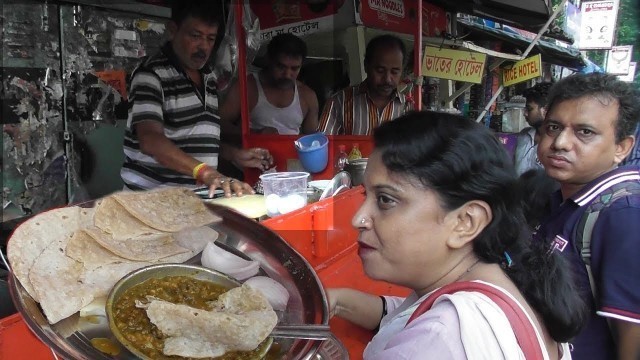 'World Best Family Food Seller in Kolkata | Selling Cheap Street Food with Love'