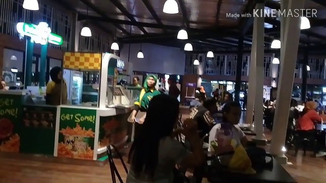 'Food junction grand pakuwon surabaya.'