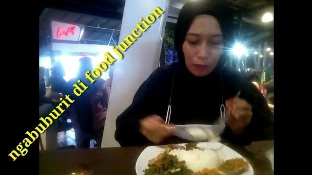 'ngabuburit food junction surabaya'