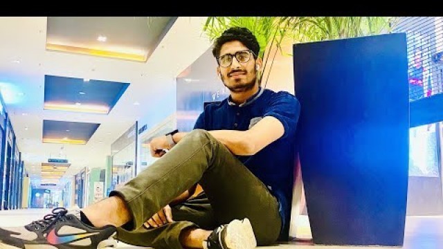 'VR Mall Chennai Vlog || Diwali Special || Games | Food Court | We did this On Diwali || Manash Jha'