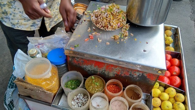 'Indian Street Food JHAL Muri - Mouthwatering Kolkata Masala Muri Recipe - Street Food Videos Indian'