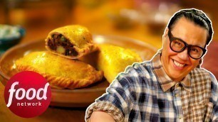 'Gok Makes Vegetarian Curry Puffs Inspired By His Trip To Singapore  | Gok Wan\'s Easy Asian'