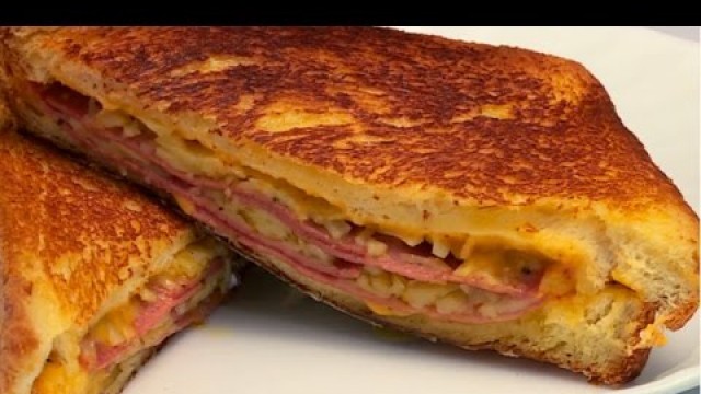 'Kimchi Croque Monsieur | Food Flip | Food Network Asia'