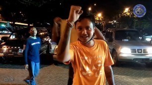 '\"KOPDAR SURABAYA\" Food Junction Penuh, Gelar Tikar Diparkiran!'