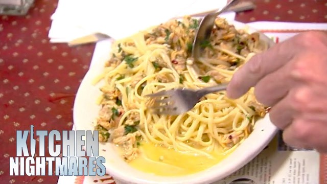 '\"It\'s Like A Plate Full Of Hospital Food\" | Kitchen Nightmares'